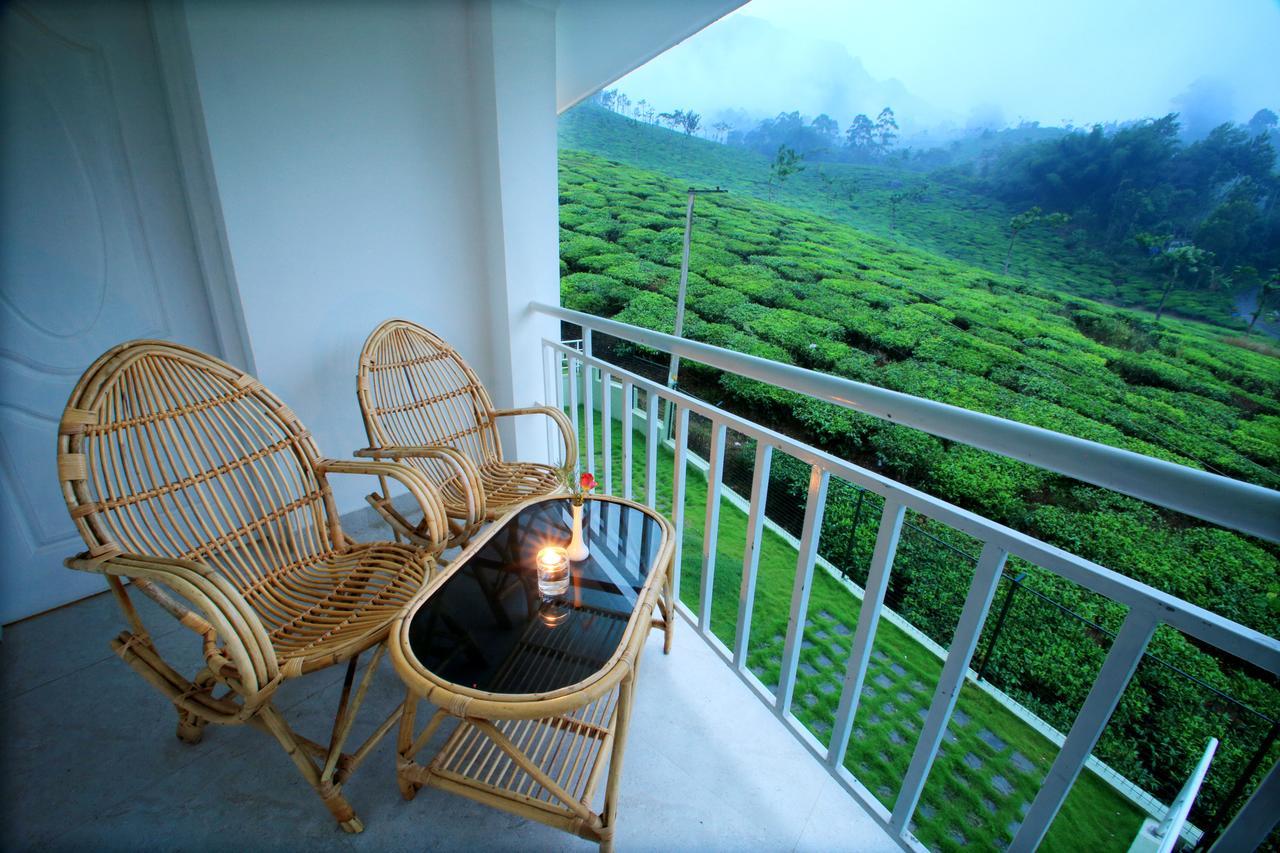 Hotel Monsoon Grande